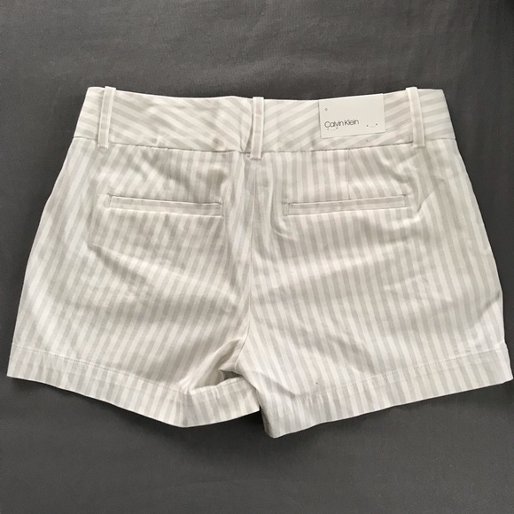 NWT CK City Short - Picture 3 of 3